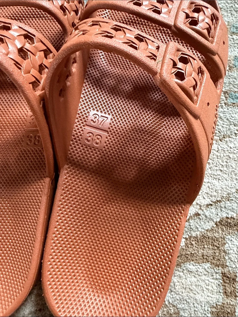 Women’s Free Moses Slide Sandals in Paz Coffee